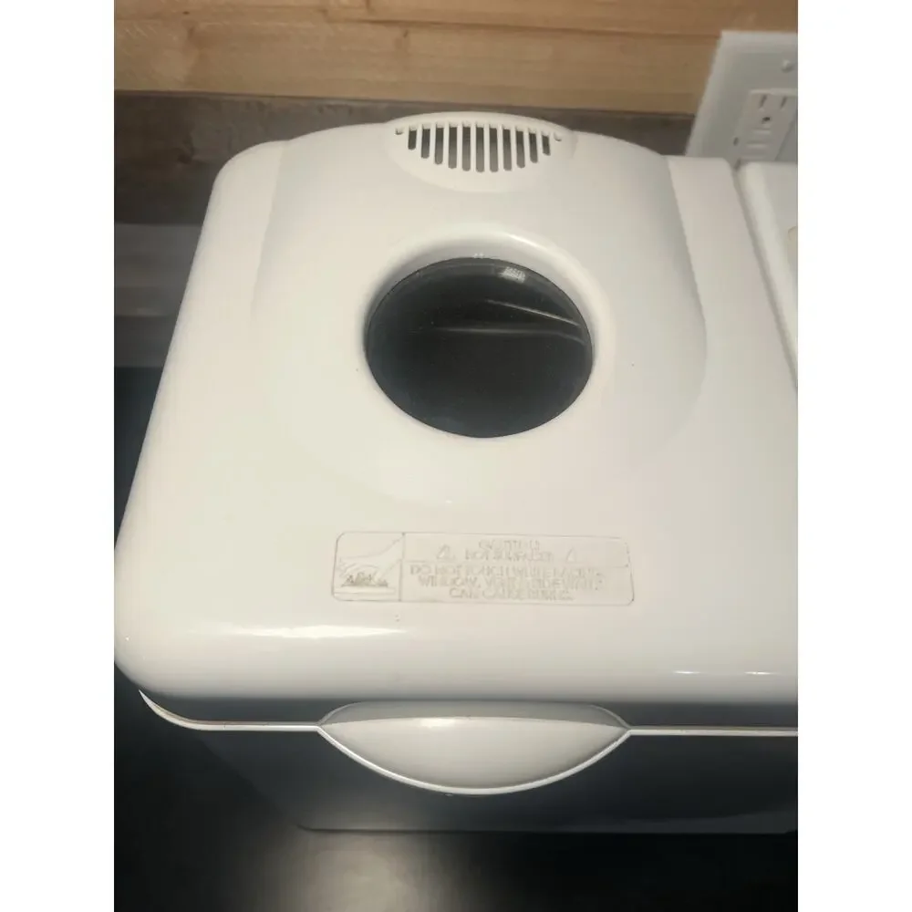 West Bend Americas Favorite Bread Dough Maker Machine 41065 1997 TESTED